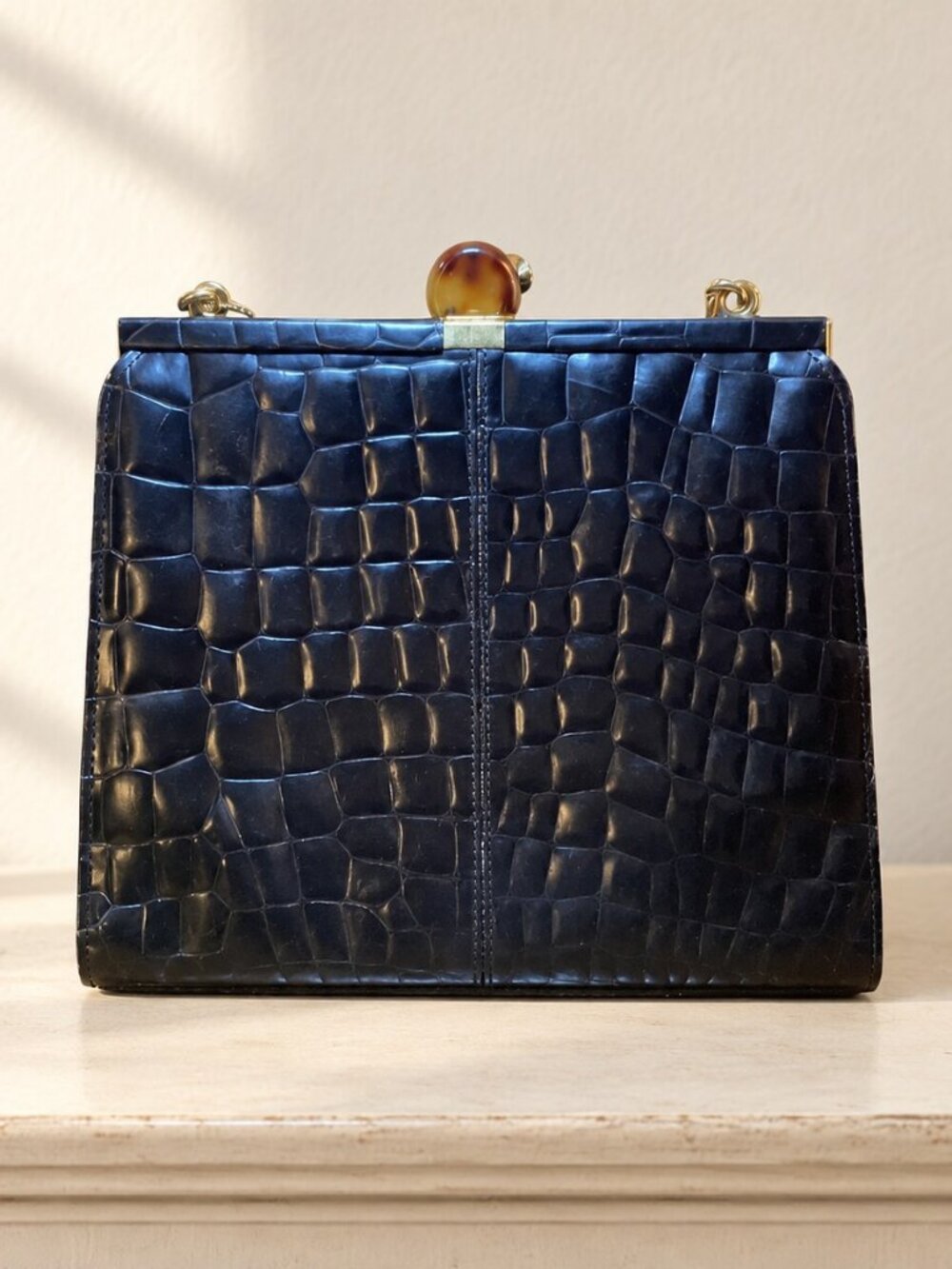 Vintage Jacqueline Ferrar Black Croc Embossed Leather Frame Shoulder Bag Purse